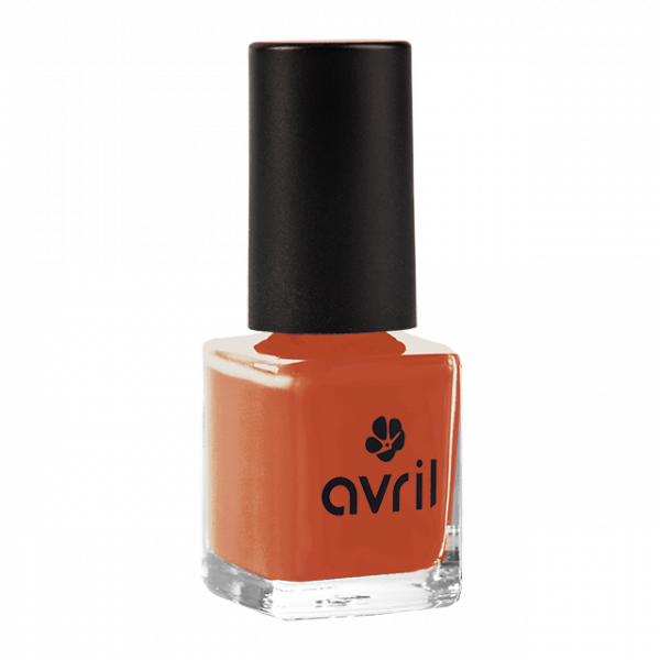 Nail polish tangerine