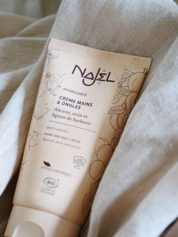 hand cream 1 scaled