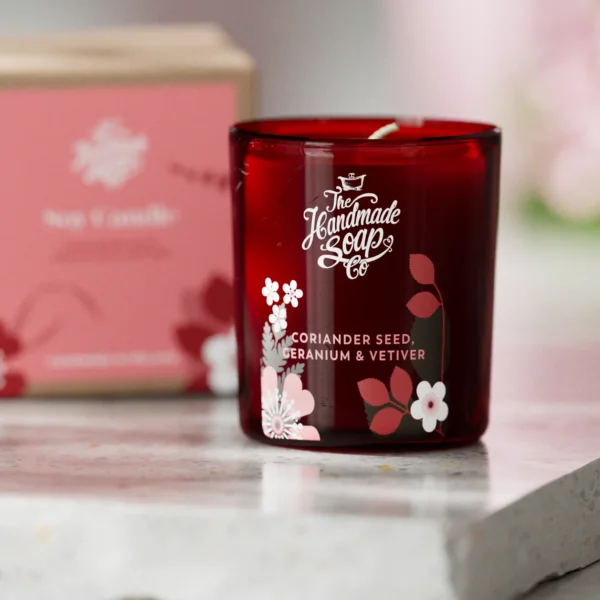 9573177786708 003 cs scented soy candle coriander seed geranium vetiver 210g