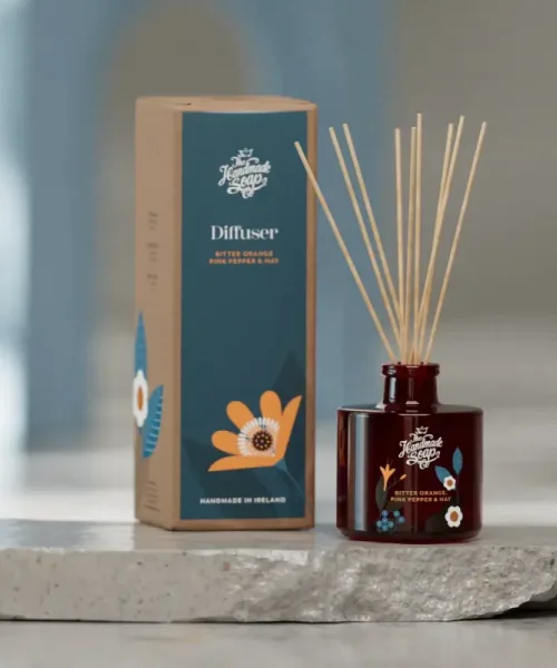 9573176443220-002-bo-reed-fragrance-diffuser-bitter-orange-pink-pepper-hay-200ml 9573176443220-002-bo-reed-fragrance-diffuser-bitter-orange-pink-pepper-hay-200ml