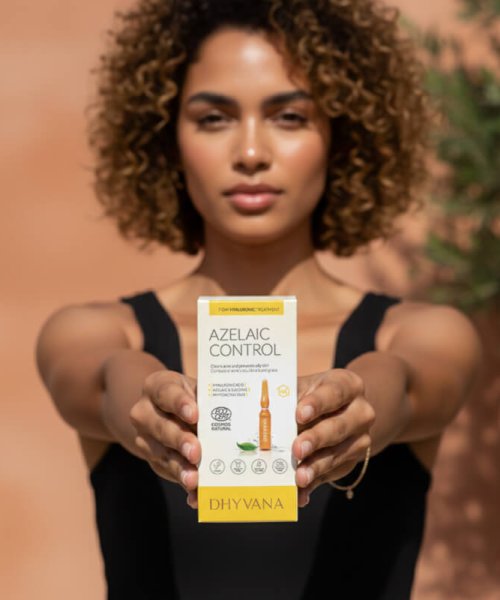 azelaic-control-mediterranean-woman azelaic-control-mediterranean-woman