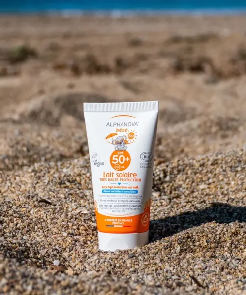 creme-solaire-bebe-bio (1)